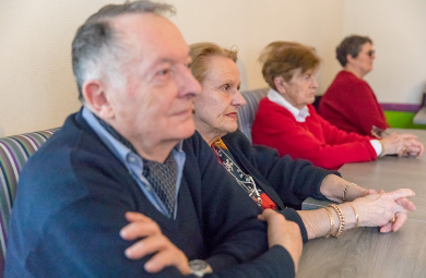 Aidants Familiaux Trouver Du Soutien Pour L Accompagnement Des Personnes Agees Pour Les Personnes Agees Portail National D Information Pour L Autonomie Des Personnes Agees Et L Accompagnement De Leurs Proches